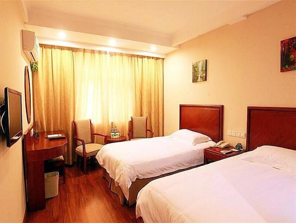 GreenTree Inn HeFei South High-Speed Railway Station BaoHe Avenue Baohe District Government Hotel