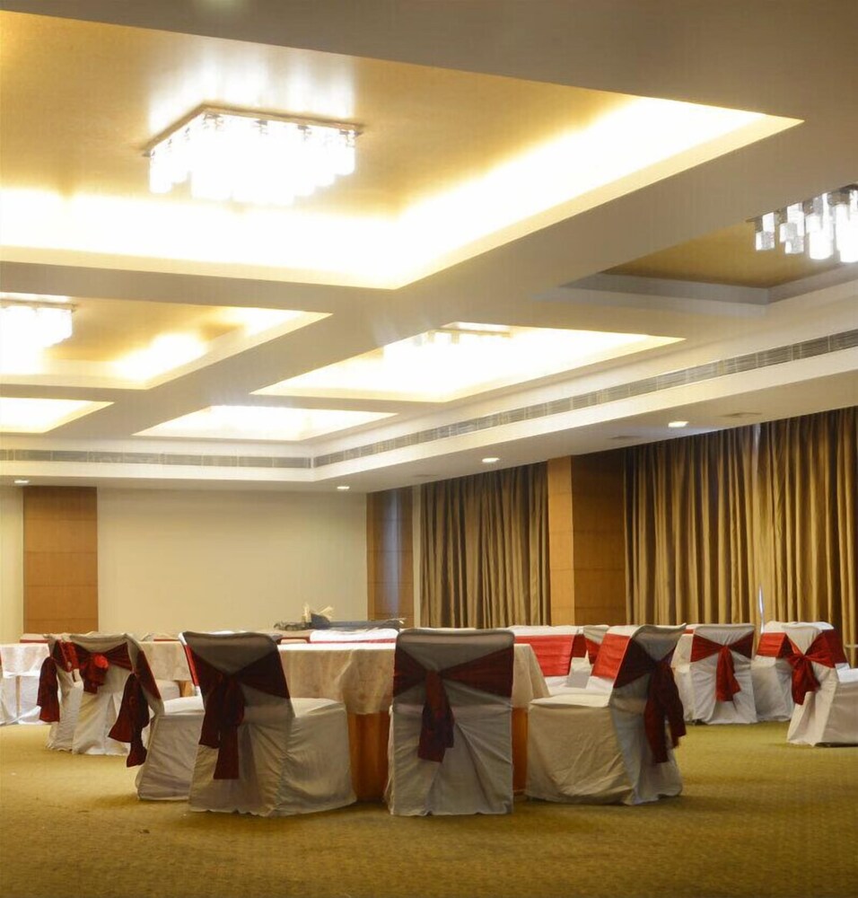 meeting & event spaces