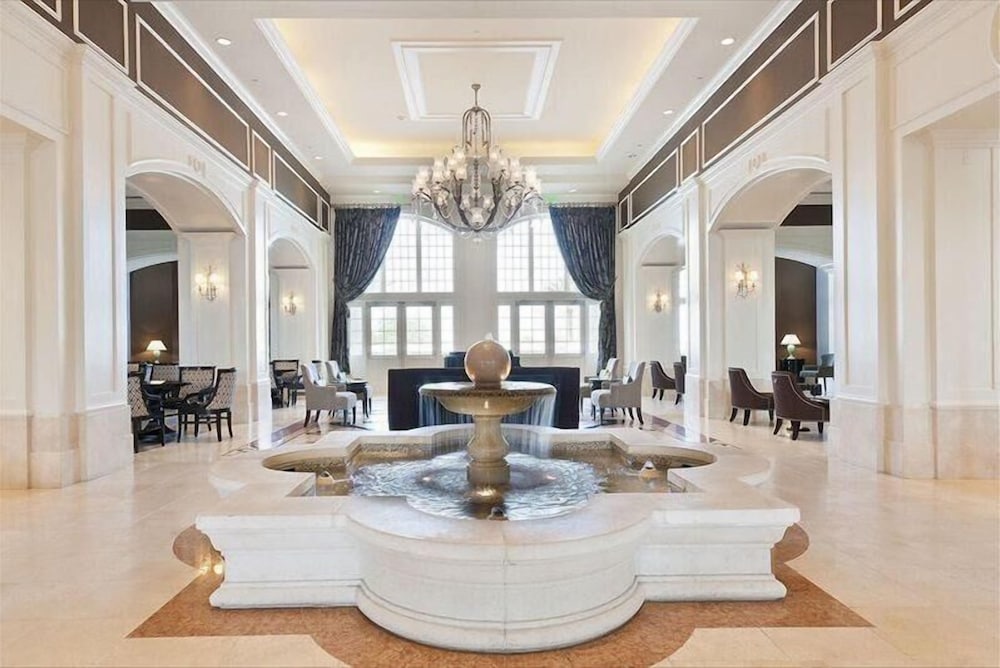 Condo Centre Court Supreme 3 Bedroom Reunion - Image 3