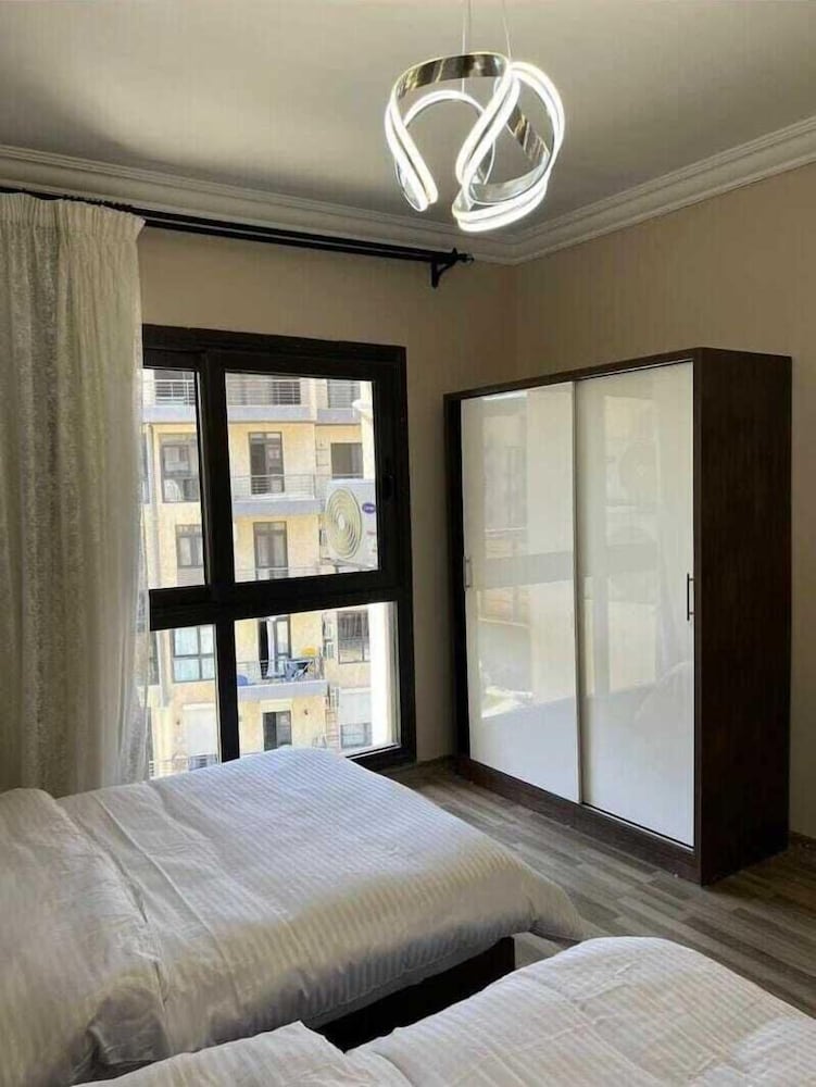 Elegant Hotel Apt in Madinaty B8 view 3