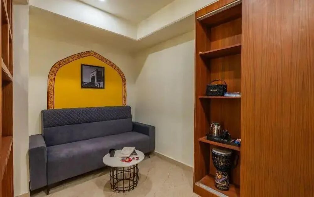 The Hosteller Agra Tajganj
