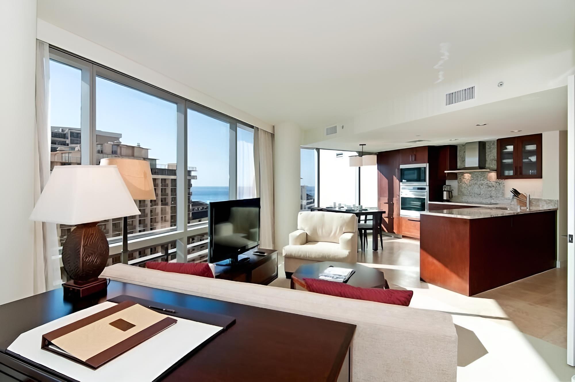 Jet Luxury @ The Trump Waikiki