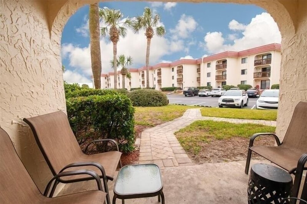 Mystic Sands I Steps To Beach I Free Activities 2 Bedroom Condo