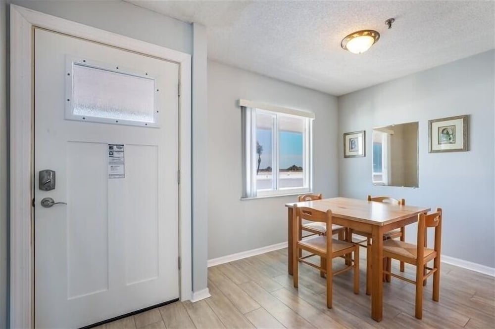 Gulf Watch 204 2 Bedroom Condo by RedAwning