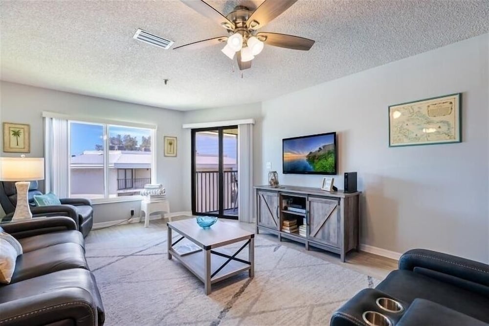 Gulf Watch 204 2 Bedroom Condo by RedAwning