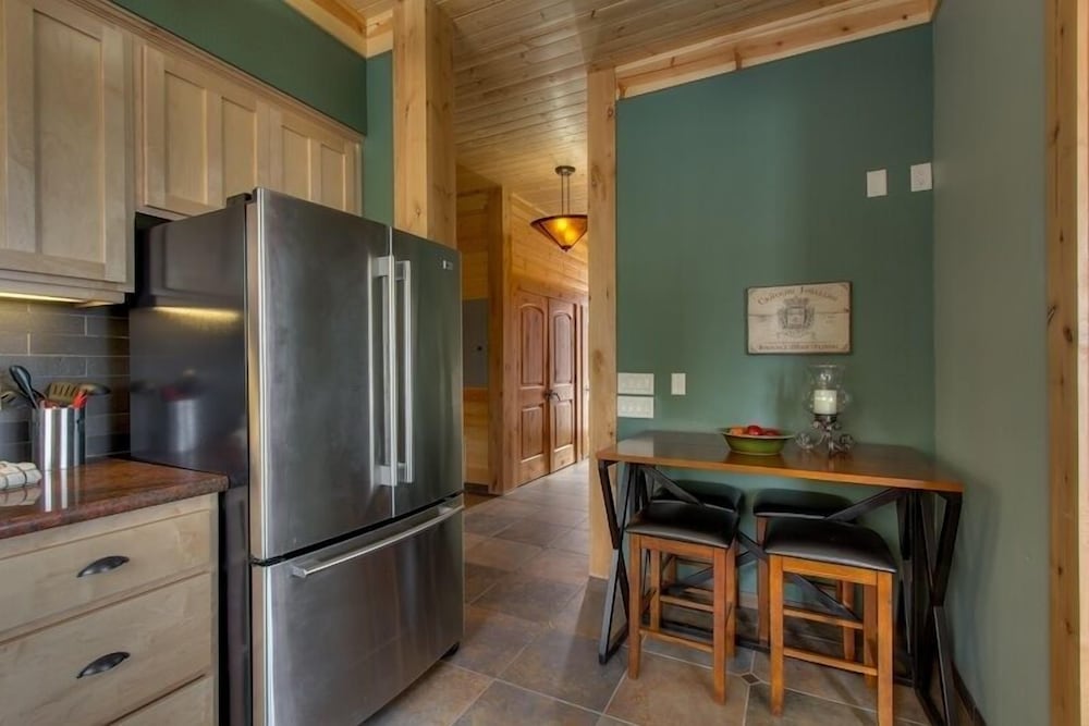 Rock Haven 2 Bedroom Condo