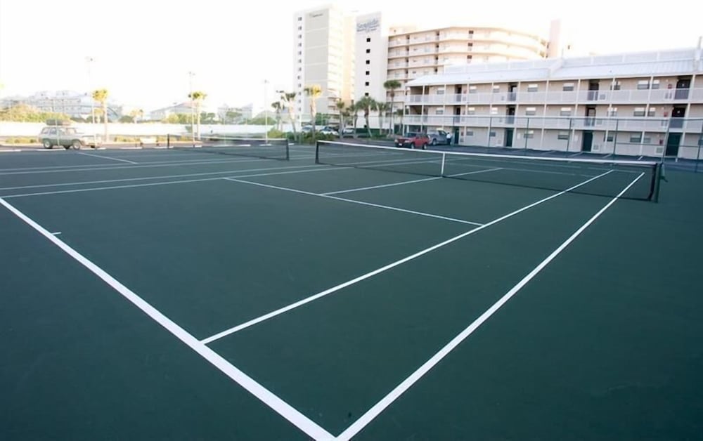 Seaside Beach & Racquet 4708