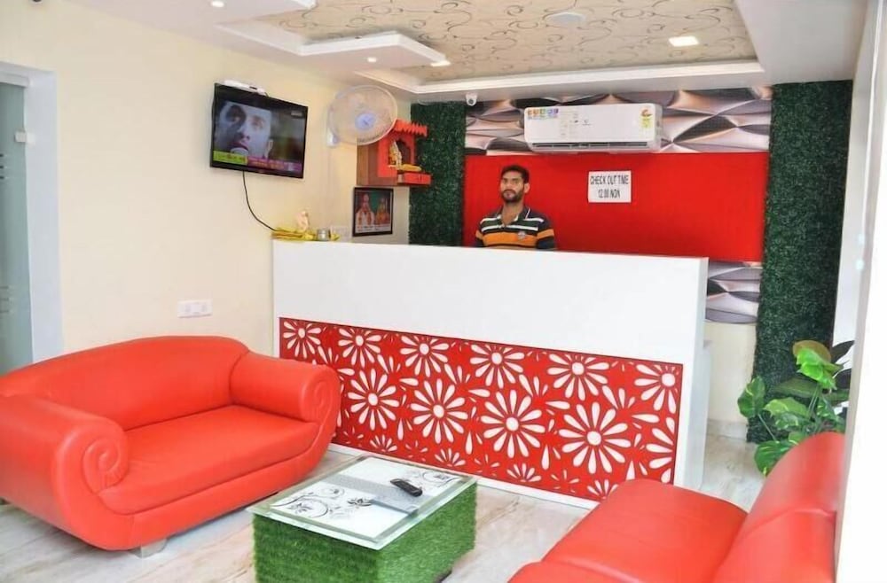 Hotel LR Regency