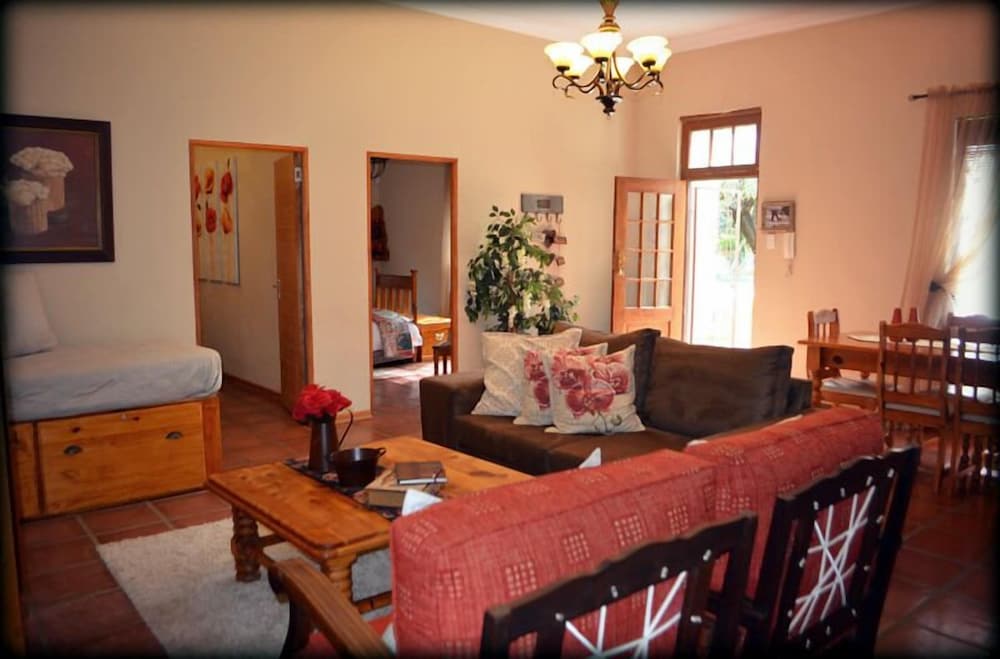 De Stallen Guesthouse