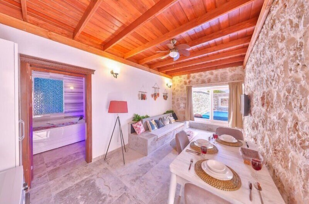 Nergiz Villas