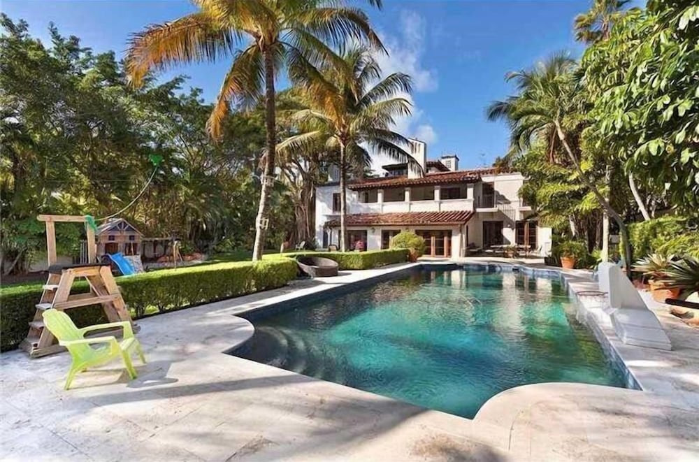 6 Bedroom Homes in Miami Beach by TMG - Image 5