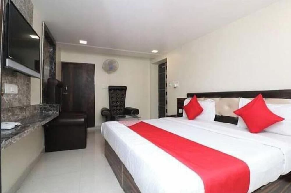 Hotel LR Regency