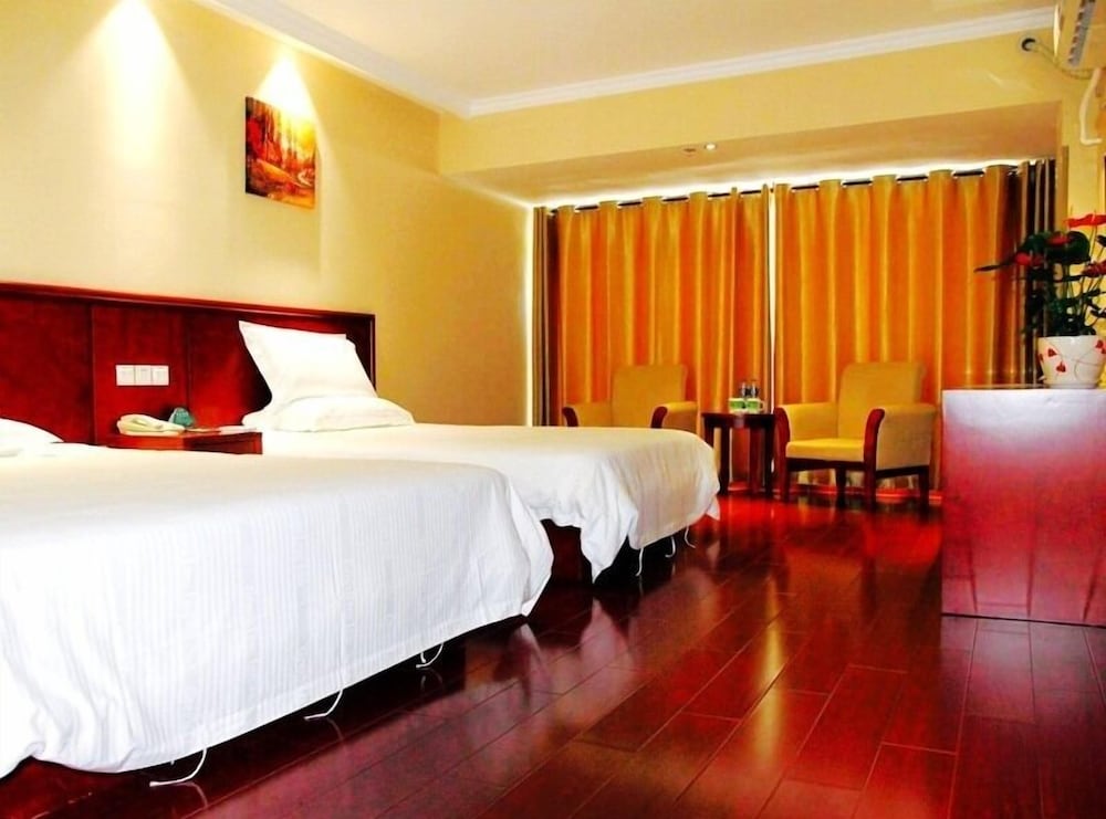 GreenTree Inn Nantong Qidong Bus Station Express Hotel