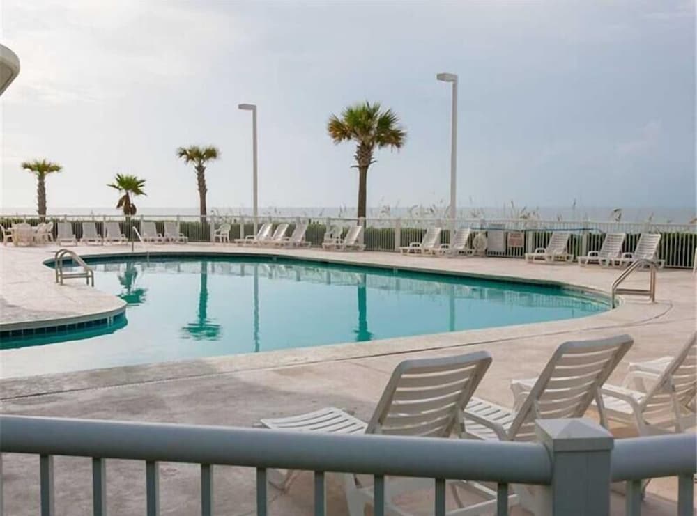 Tradewinds 1303