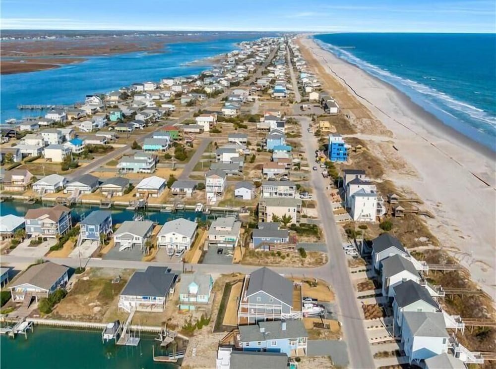 On Island Time by Topsail Realty