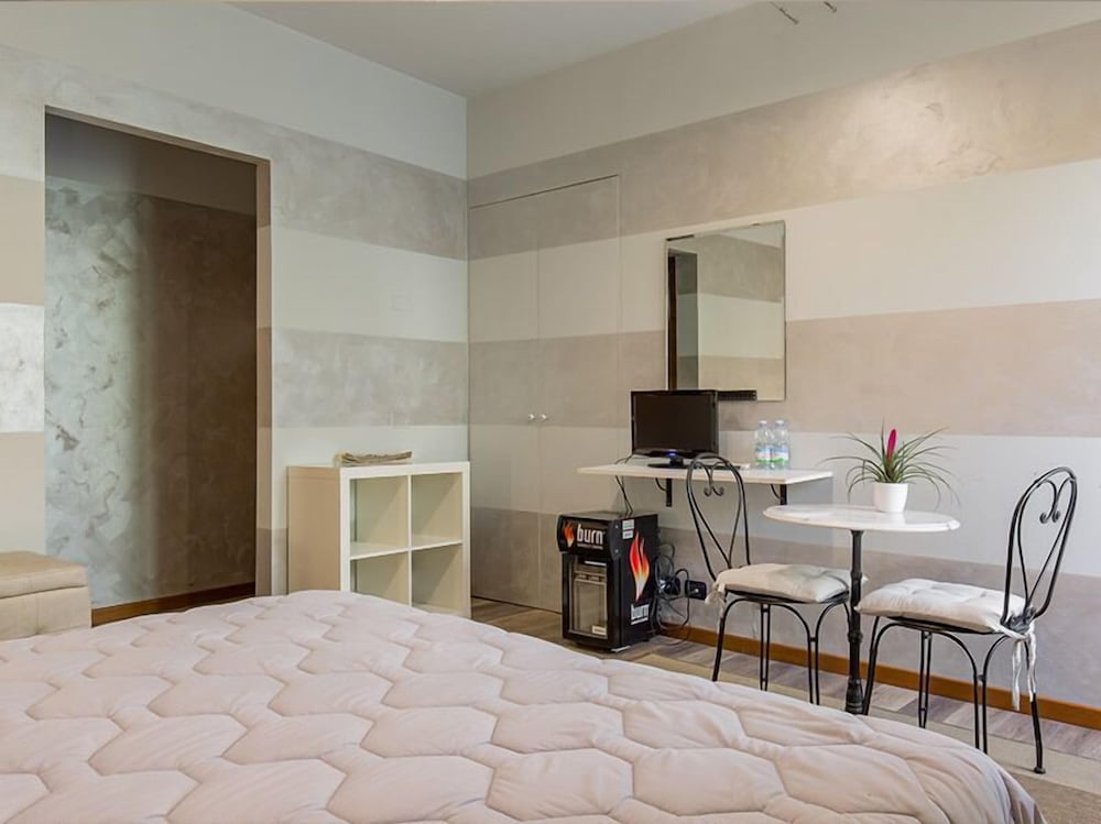 Alla Galleria Bed&Breakfast photo 2