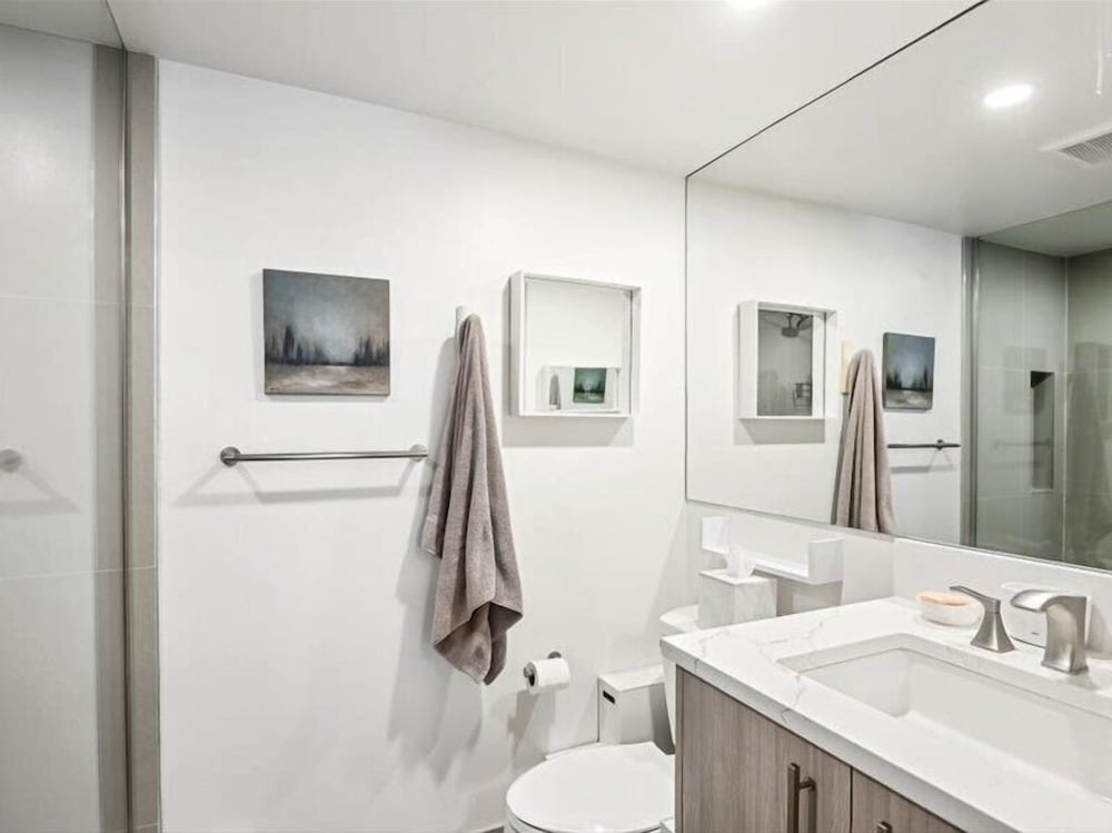 Chateau Eau Claire & Roaring Fork by Frias Properties