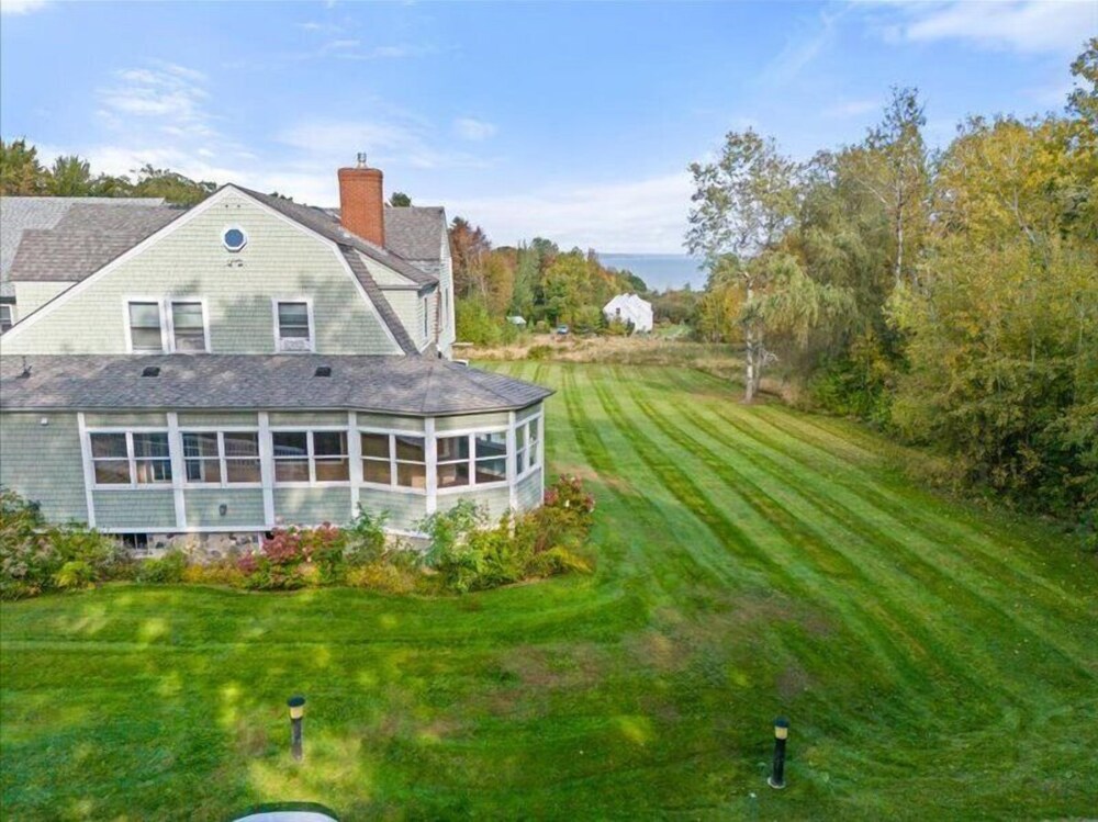 The Northport Inn & Lodge