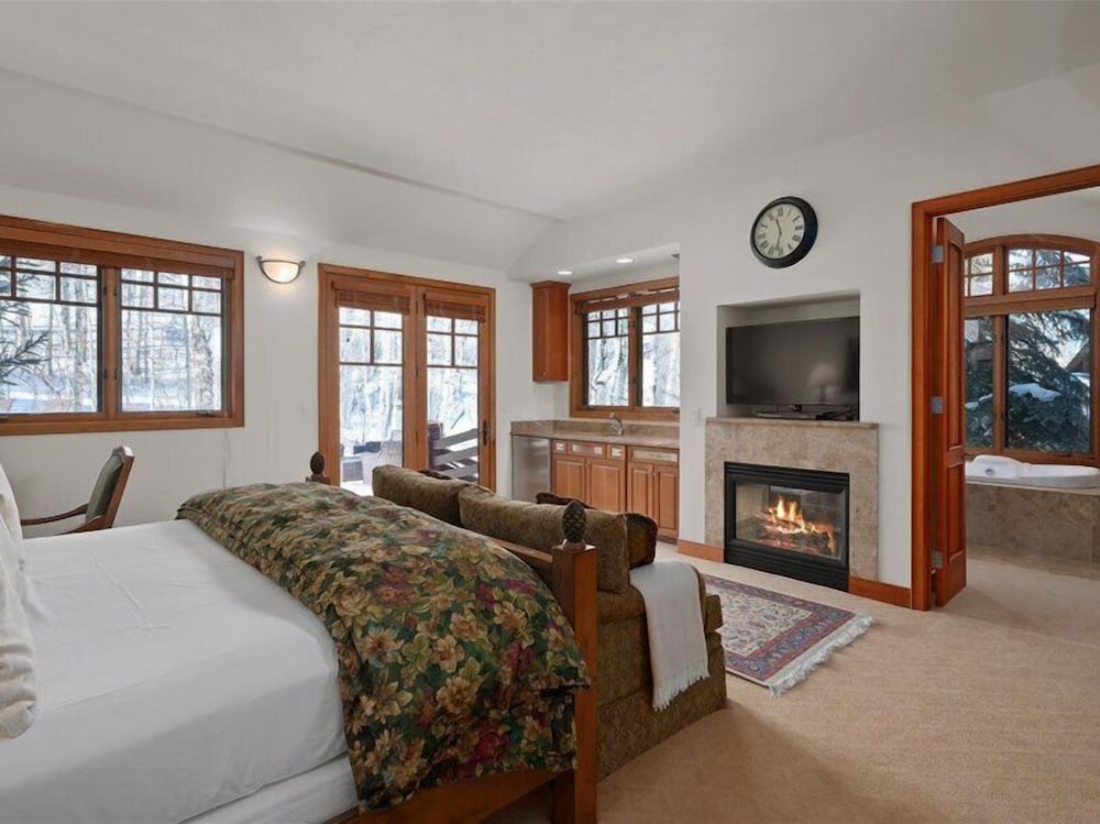 Jay Chalet by Snowmass Vacations