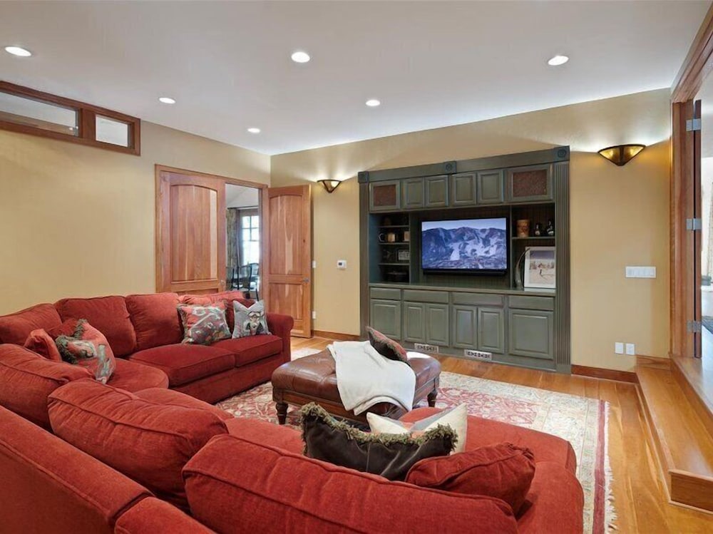 Jay Chalet by Snowmass Vacations