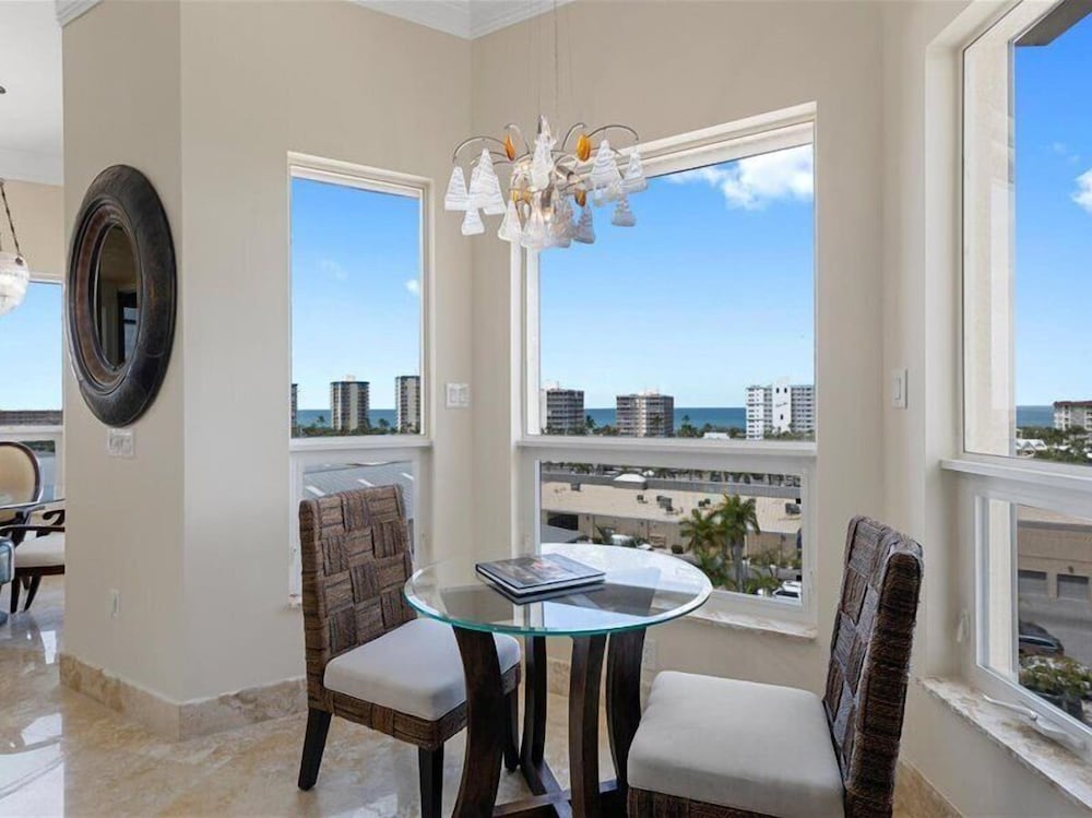 Palm Harbor 704 view 2
