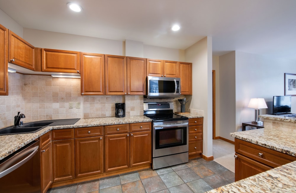Winter Park CO - Zephyr Mountain & Fraser Crossing/Founders Pointe Condos