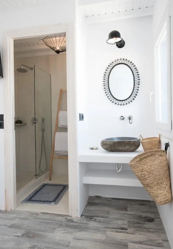 Mykonos High Cloe view 5
