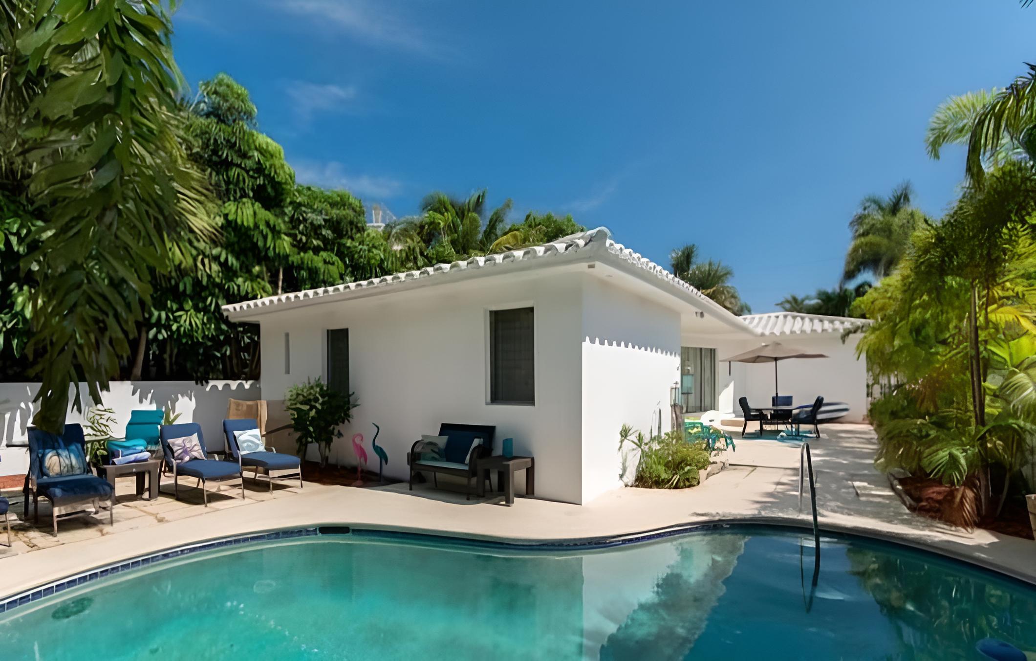 Salty Bungalow Casa Carmela