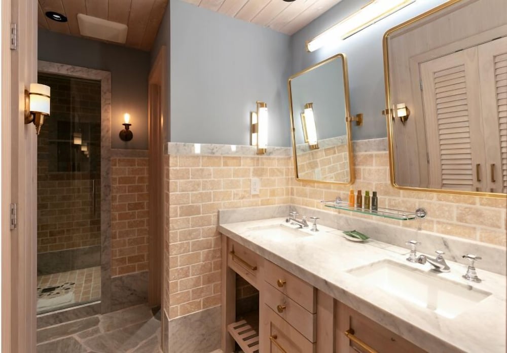 Trail's End Lodge - 4 Bedroom Residence w/ Spa #13 4 Condo