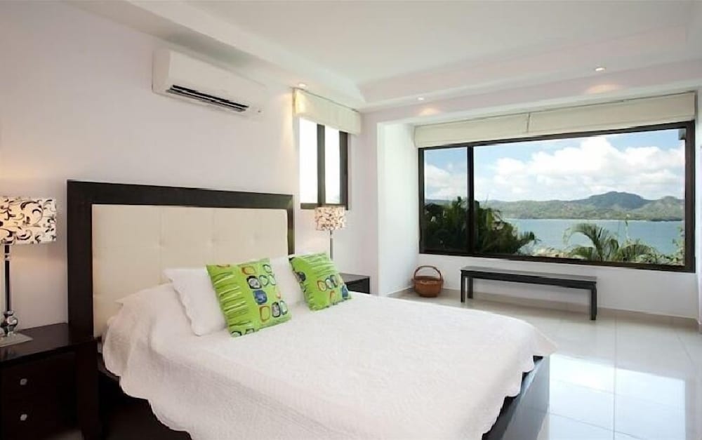 Casa Colibri view 4