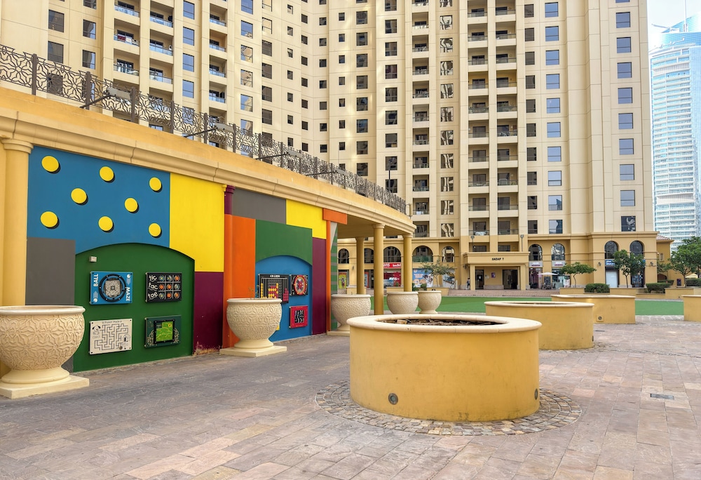 Beachfront Studio JBR Walk Murjan 2