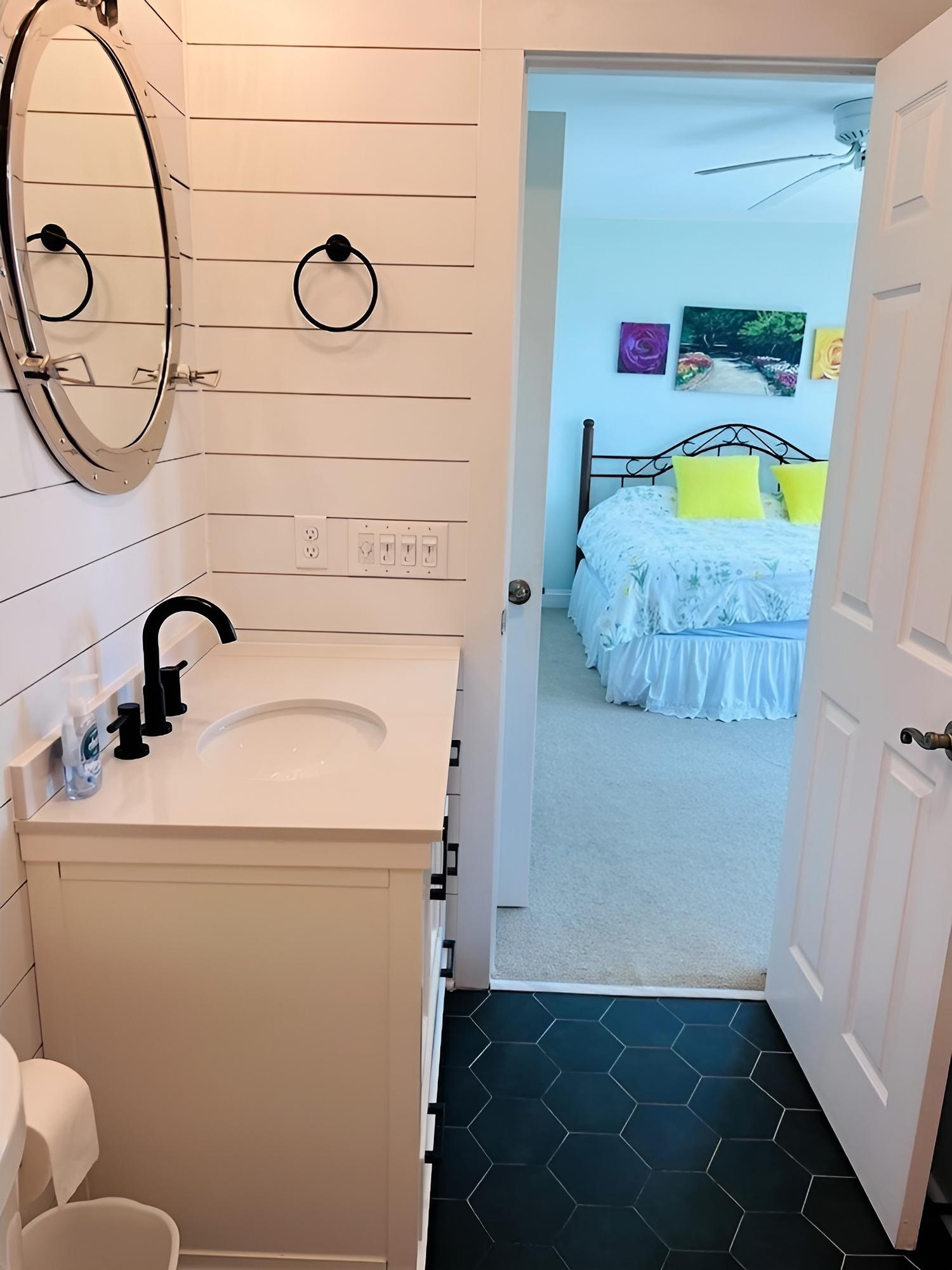 Lazy Days - 6 Br Home