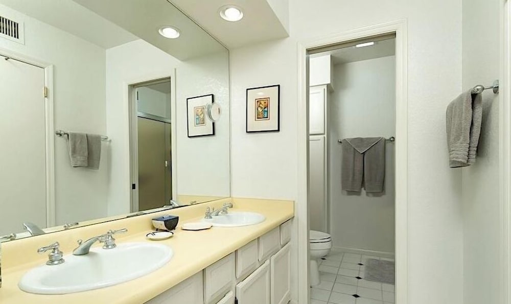Western Gallery By Signature Vacation Rentals