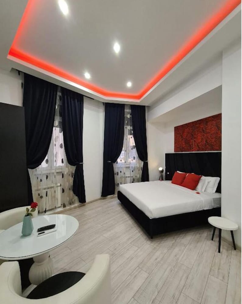 EscapeSuite Domus Collection