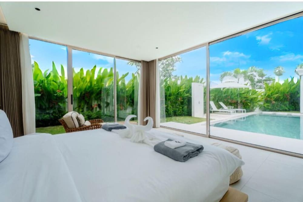 Asherah New 3BR Pool Villa + Free Airport Transfer