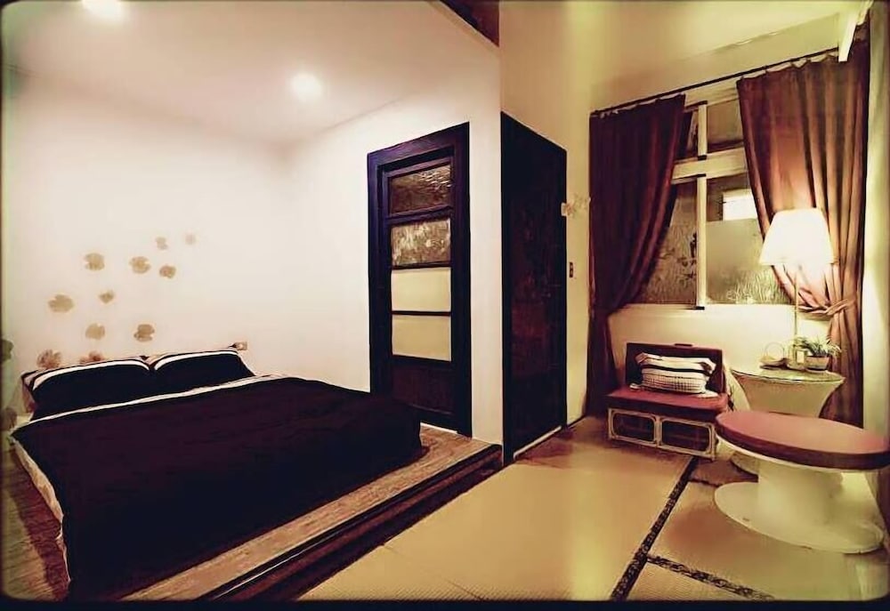 Tainan Dear House