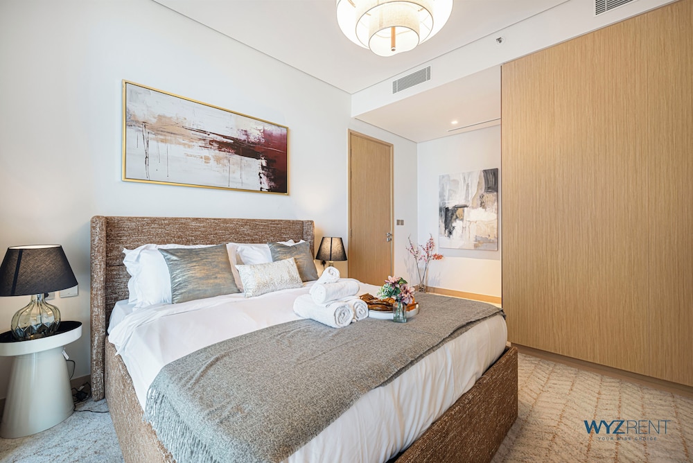 1BR Vida Dubai Mall Direct Mall Access