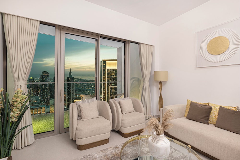 Grande Suites by Hostiva - Sea View