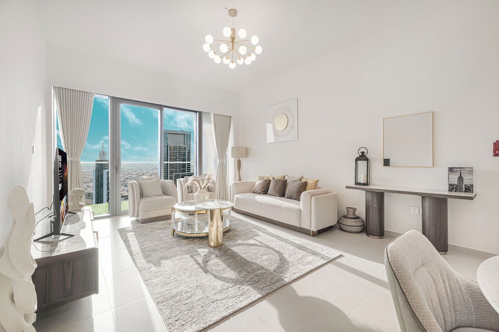 Grande Suites by Hostiva - Sea View