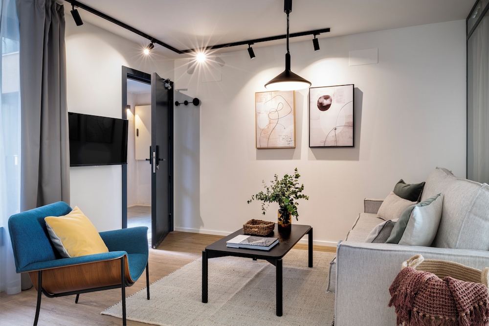Magno Apartments Castilla