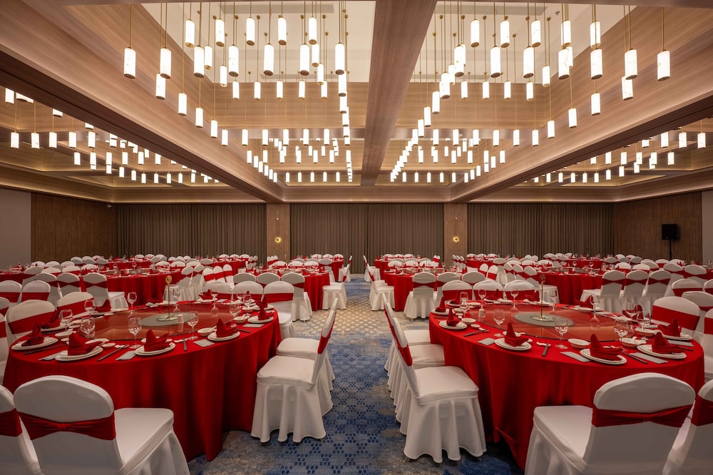 Holiday Inn Express Yuhuan Wetland Park by IHG