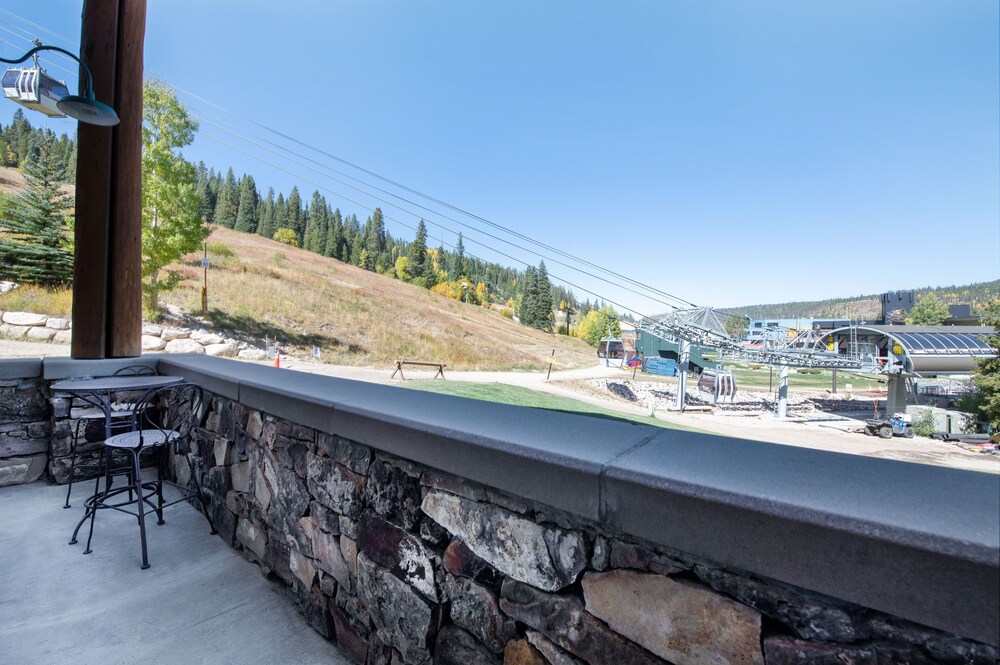 Winter Park CO Condos - Zephyr Mountain Lodge