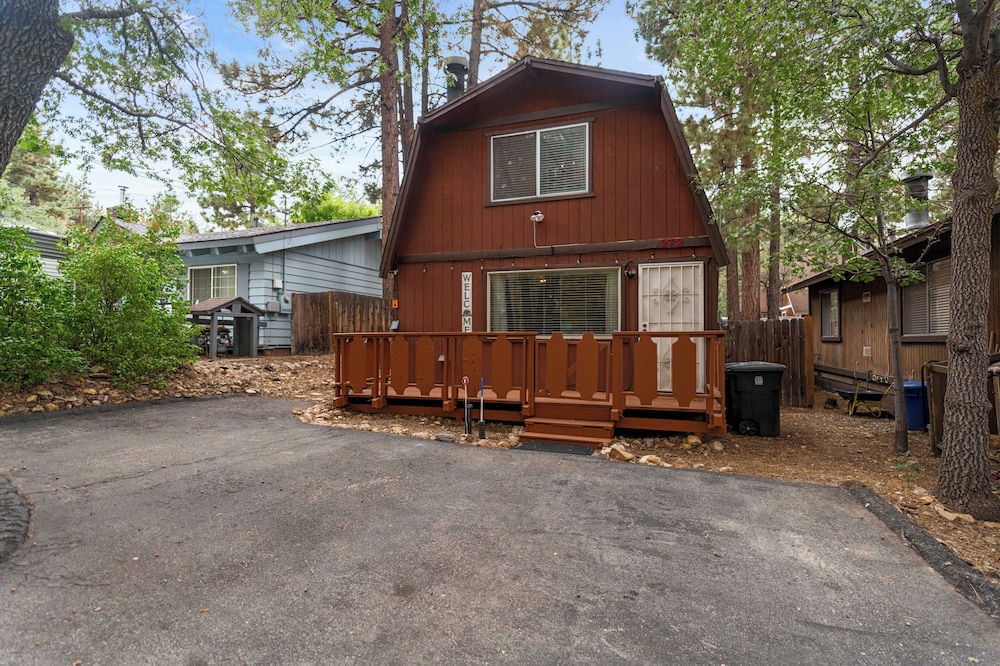 Green Leaf Lodge
