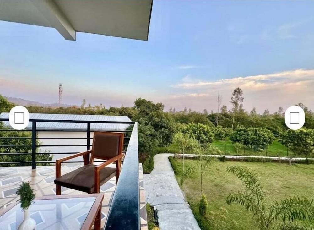 KarmaCasa Resort By Buransh Group