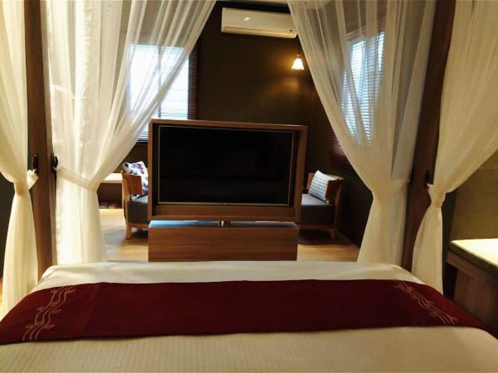 8080 B&B view 4