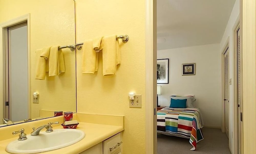 Western Gallery By Signature Vacation Rentals