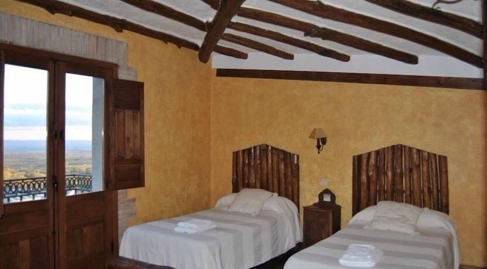 Casa Rural La Toza view 5