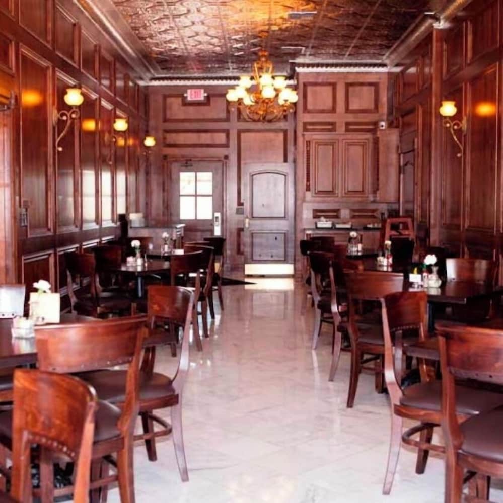 Eastburn Inn
