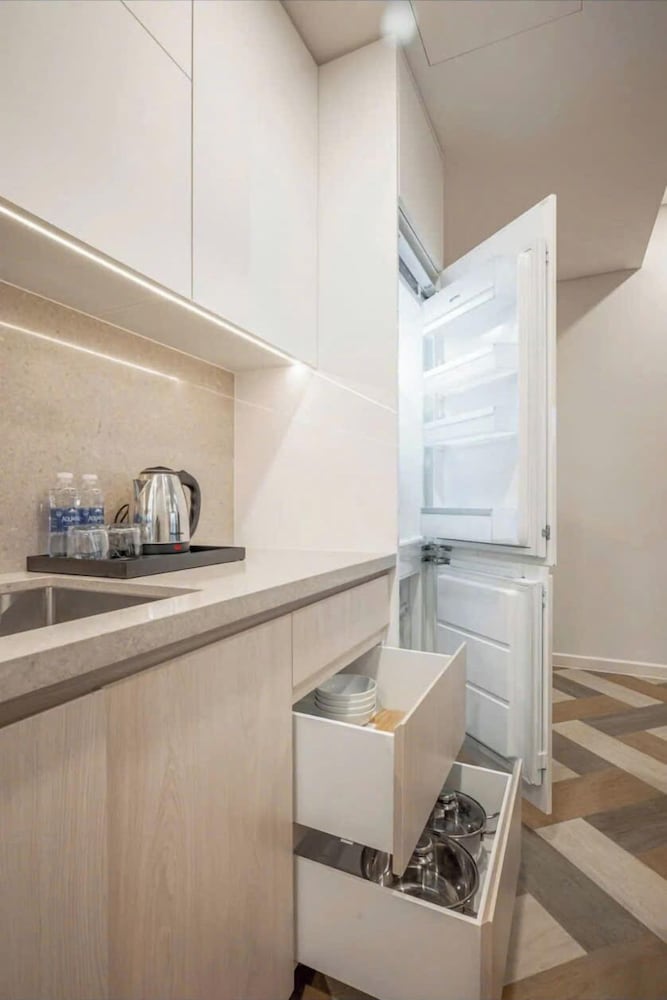 Luxury Apartment Hotel - The Metropole