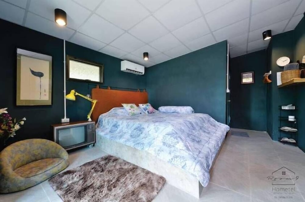 Room 9 Hometel